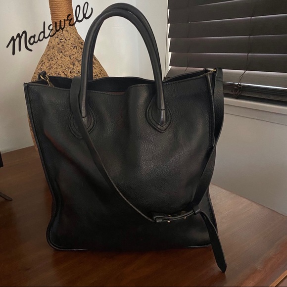 Madewell Handbags - Madewell Black Leather Tote Bag